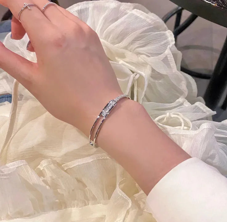 Chic Geo Diamond Bracelet