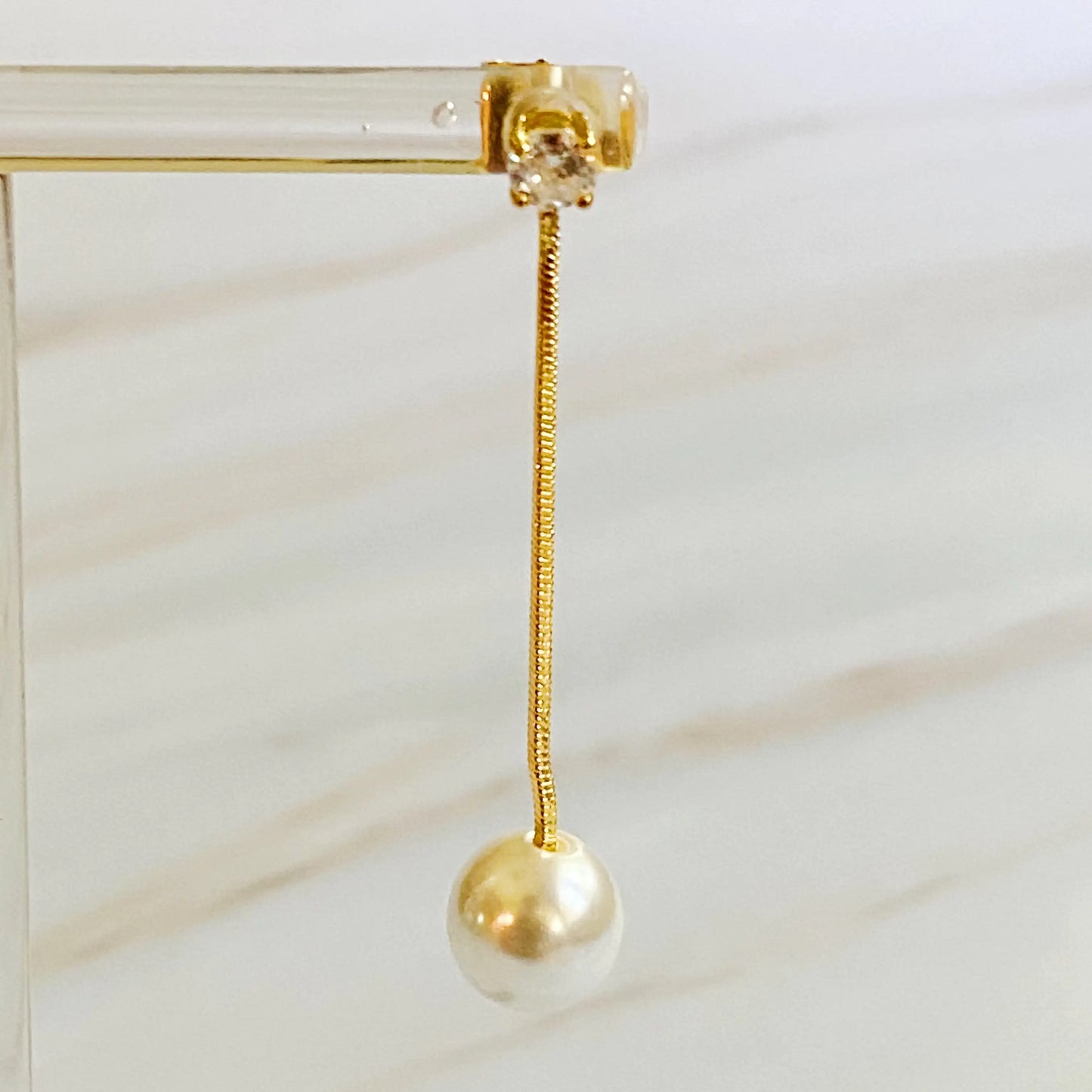 Elegant Pearl Drop Earring