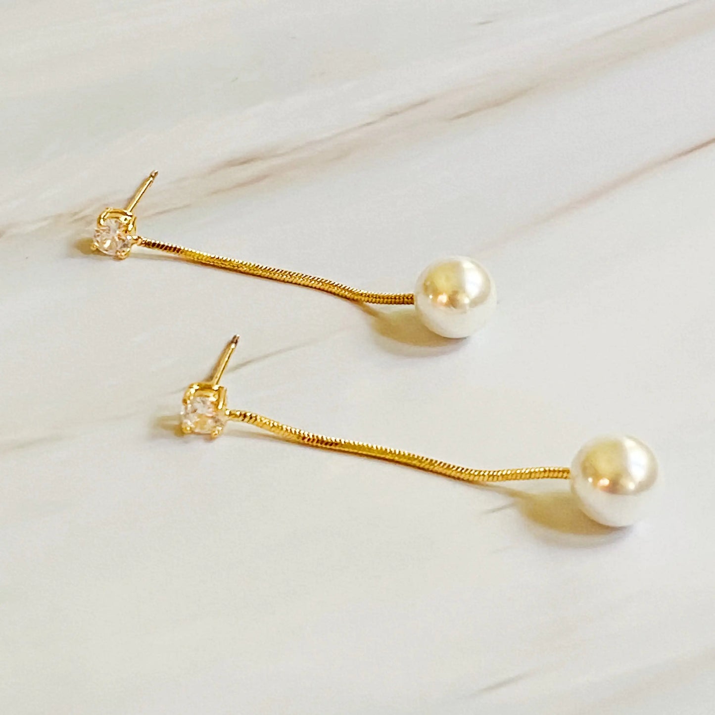 Elegant Pearl Drop Earring