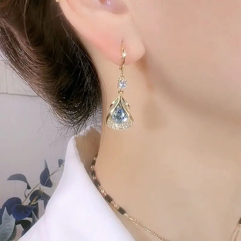 Elegant Zirconia Teardrop Earrings