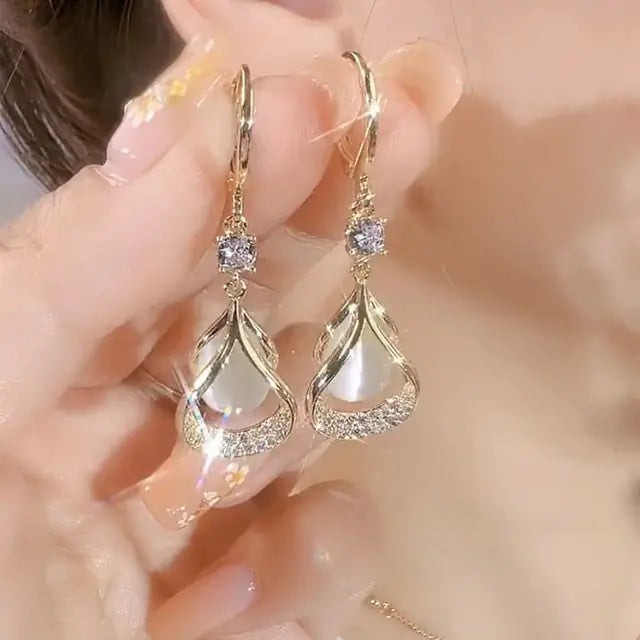 Elegant Zirconia Teardrop Earrings