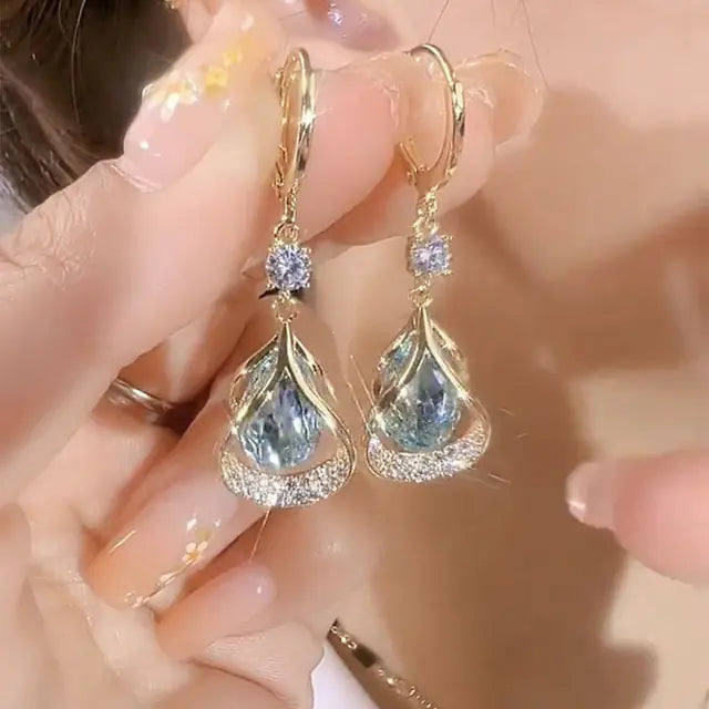 Elegant Zirconia Teardrop Earrings